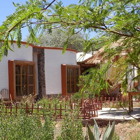 Cabana Media Luna Villa San Pedro de Atacama Exterior photo